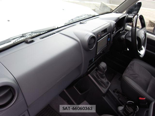 Toyota Land Cruiser 70 2024-01 7220522-19