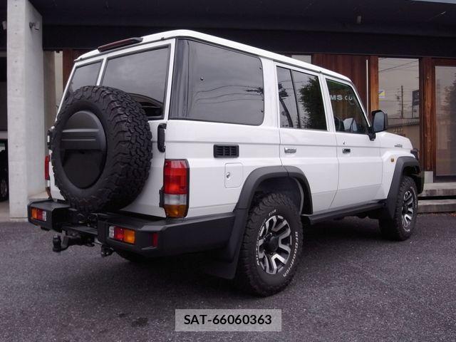 Toyota Land Cruiser 70 2024-01 7220522-29