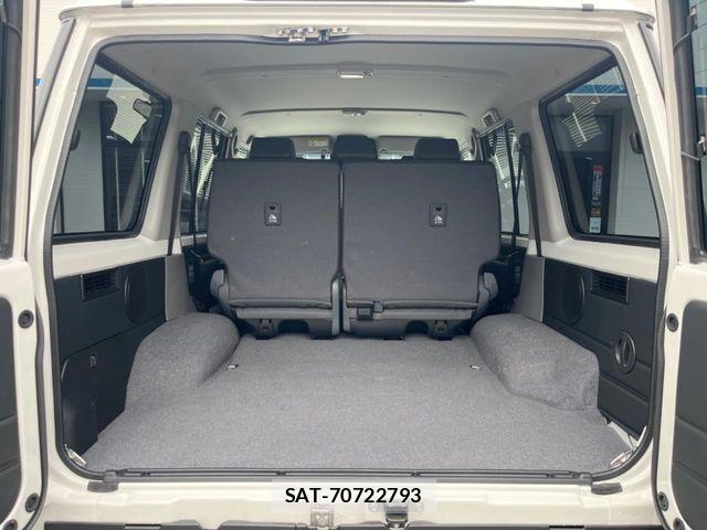 Toyota Land Cruiser 70 2025-04 7220519-10