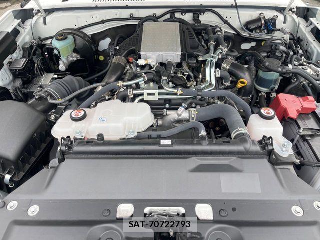Toyota Land Cruiser 70 2025-04 7220519-17