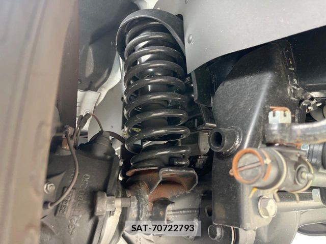 Toyota Land Cruiser 70 2025-04 7220519-19