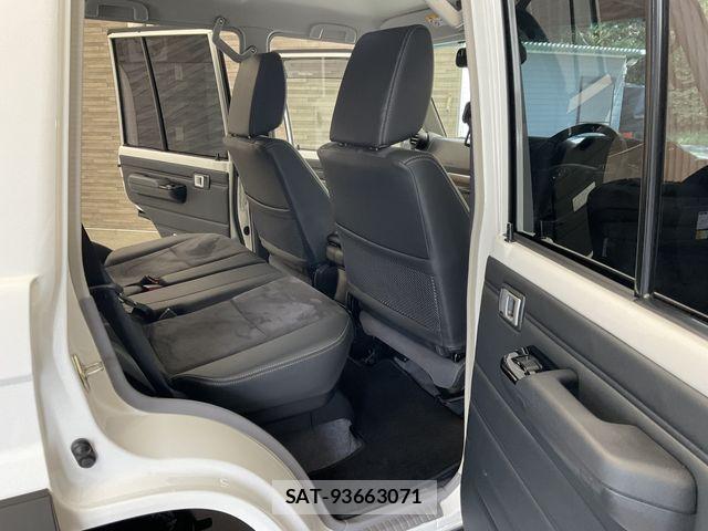 Toyota Land Cruiser 70 2024-01 7220515-12