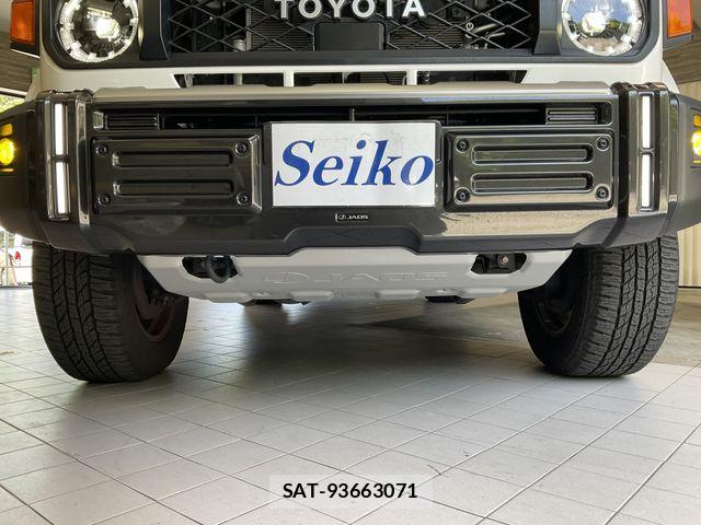 Toyota Land Cruiser 70 2024-01 7220515-19