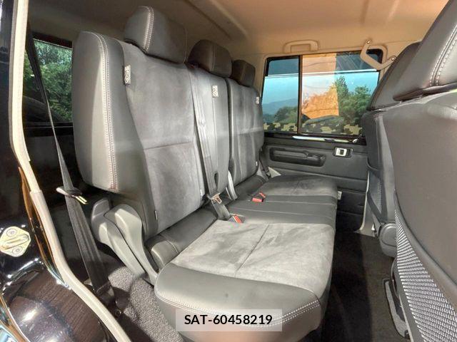 Toyota Land Cruiser 70 2024-07 7251212-8