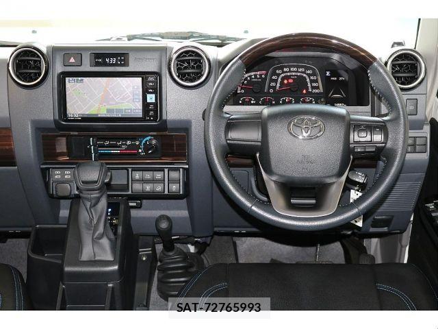 Toyota Land Cruiser 70 2024-01 7251215-11