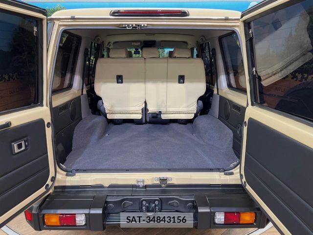 Toyota Land Cruiser 70 2024-01 7251213-12