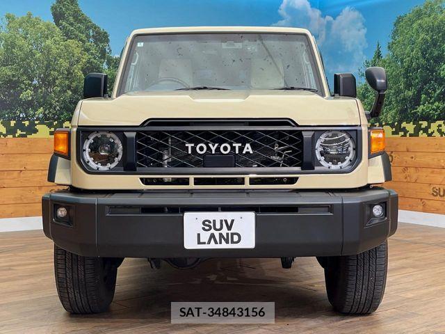 Toyota Land Cruiser 70 2024-01 7251213-15