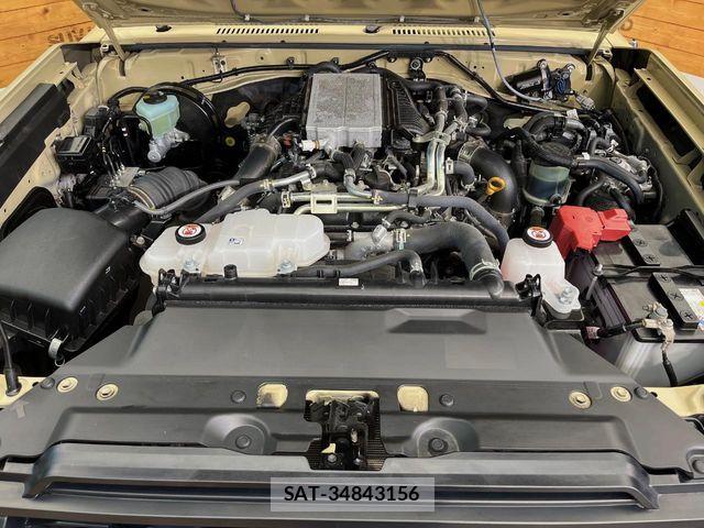 Toyota Land Cruiser 70 2024-01 7251213-19