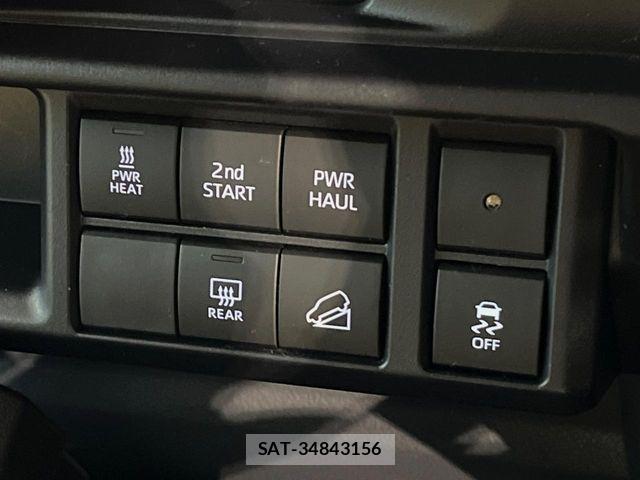 Toyota Land Cruiser 70 2024-01 7251213-5