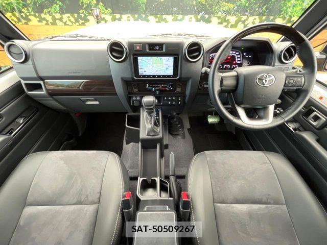 Toyota Land Cruiser 70 2024-02 7272157-1
