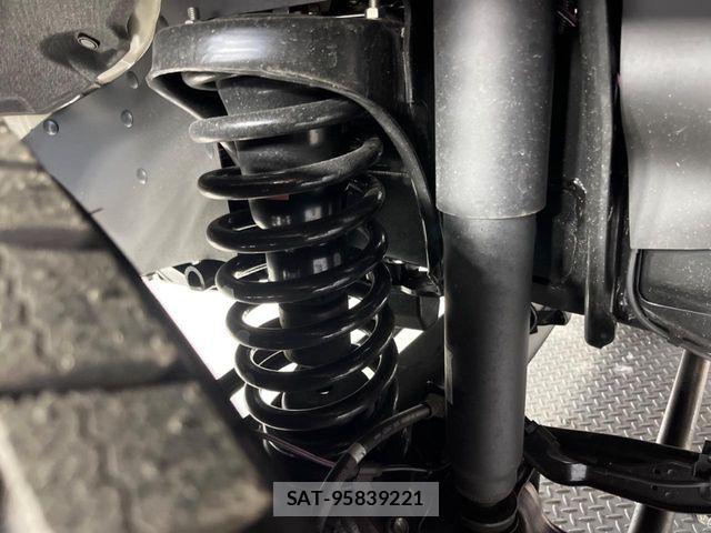 Toyota Land Cruiser 70 2024-03 7327822-19