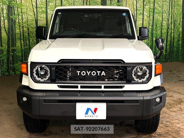 Toyota Land Cruiser 70 2024-01 7327821-14