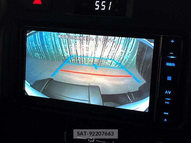 Toyota Land Cruiser 70 2024-01 7327821-3