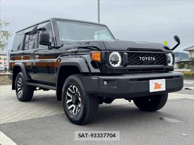 Toyota Land Cruiser 70 2025-07 7327820-7