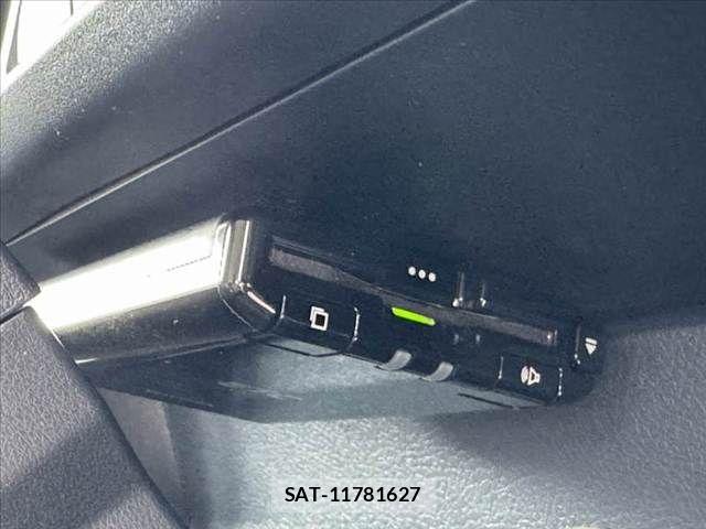 Toyota Land Cruiser 70 2024-02 7358343-28