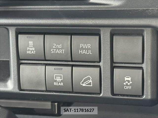 Toyota Land Cruiser 70 2024-02 7358343-3