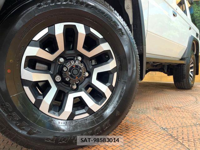 Toyota Land Cruiser 70 2025-03 7358348-12