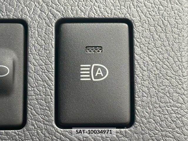 Toyota Land Cruiser 70 2024-06 7358345-9