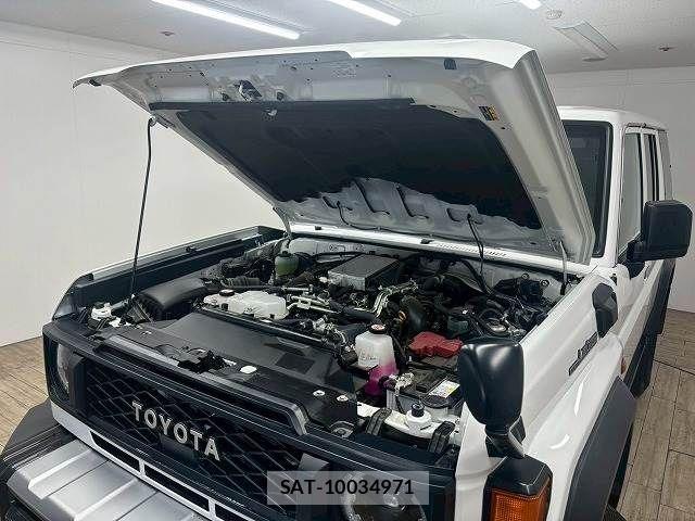 Toyota Land Cruiser 70 2024-06 7358345-17