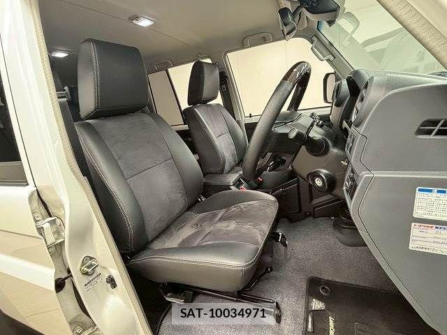 Toyota Land Cruiser 70 2024-06 7358345-4