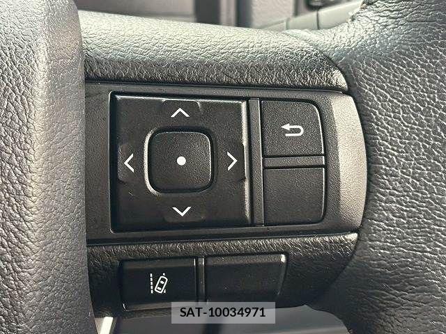 Toyota Land Cruiser 70 2024-06 7358345-7