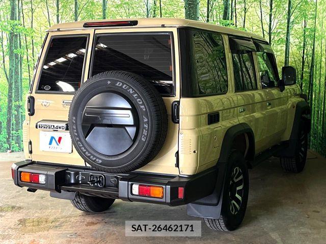 Toyota Land Cruiser 70 2025-07 7358342-12