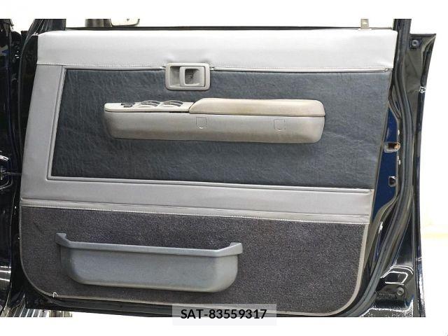Toyota Land Cruiser 70 1992-01 7455226-11