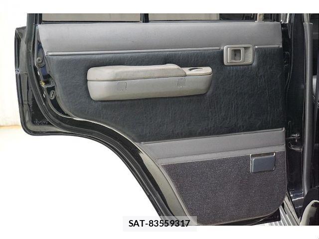 Toyota Land Cruiser 70 1992-01 7455226-14