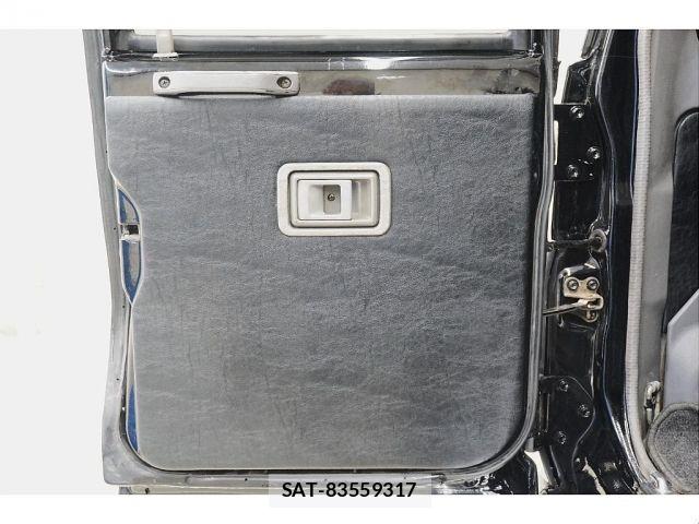 Toyota Land Cruiser 70 1992-01 7455226-15