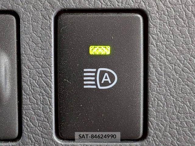 Toyota Land Cruiser 70 2024-05 7501151-9