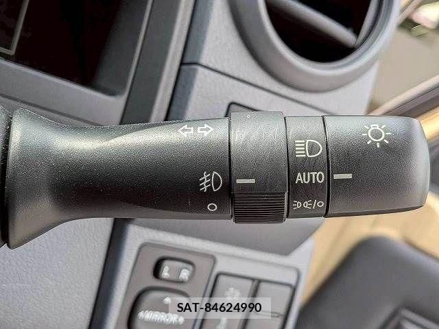 Toyota Land Cruiser 70 2024-05 7501151-11