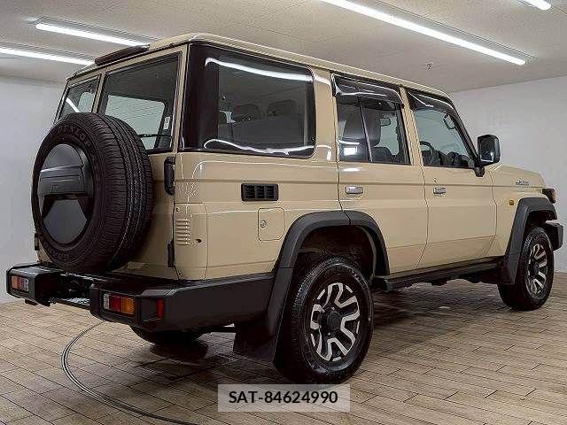Toyota Land Cruiser 70 2024-05 7501151-15