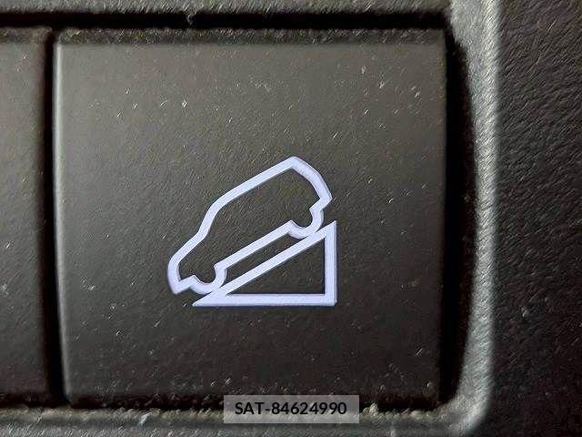 Toyota Land Cruiser 70 2024-05 7501151-8