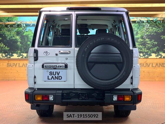 Toyota Land Cruiser 70 2025-03 7501148-16