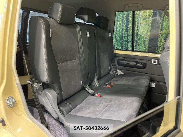 Toyota Land Cruiser 70 2024-02 7501150-9