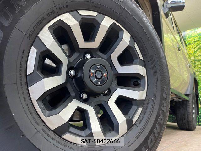 Toyota Land Cruiser 70 2024-02 7501150-13