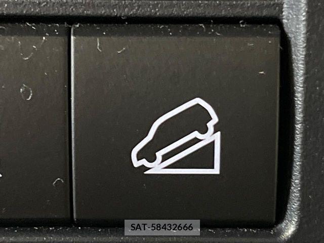 Toyota Land Cruiser 70 2024-02 7501150-7