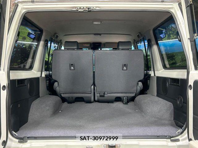 Toyota Land Cruiser 70 2024-04 7617437-9