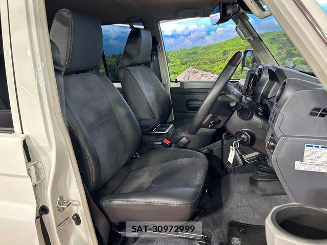 Toyota Land Cruiser 70 2024-04 7617437-7
