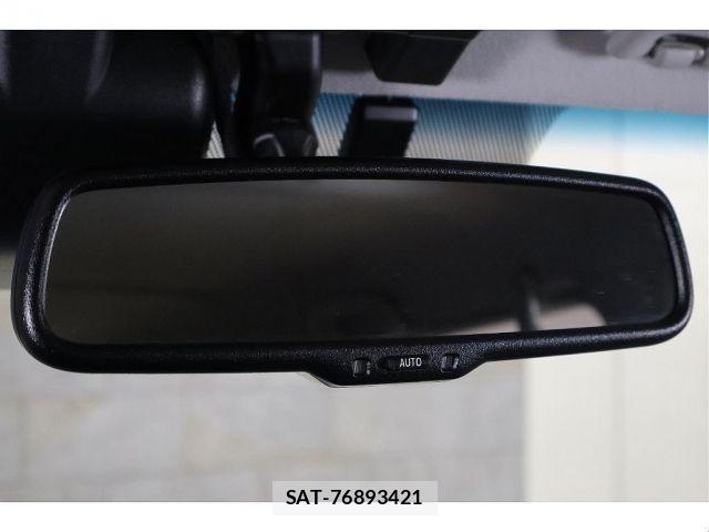 Toyota Land Cruiser 70 2024-01 7724773-15