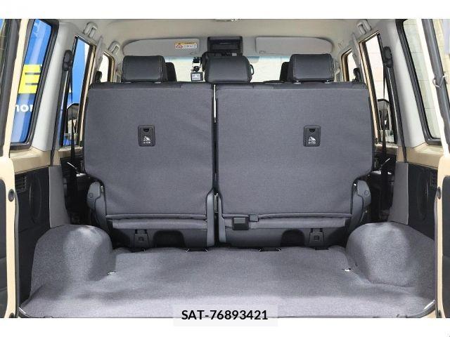 Toyota Land Cruiser 70 2024-01 7724773-16