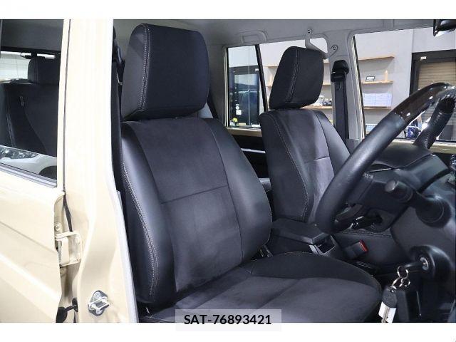 Toyota Land Cruiser 70 2024-01 7724773-4
