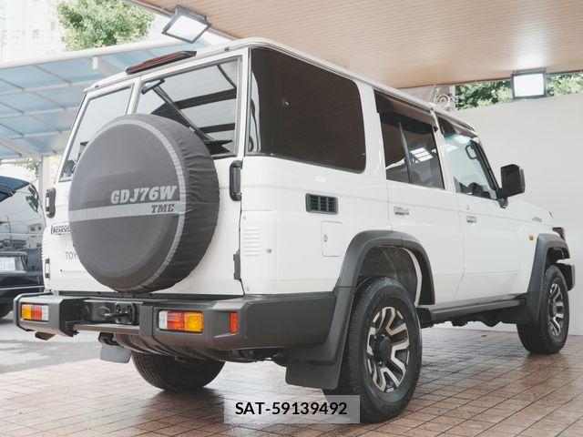 Toyota Land Cruiser 70 2025-05 7724779-22