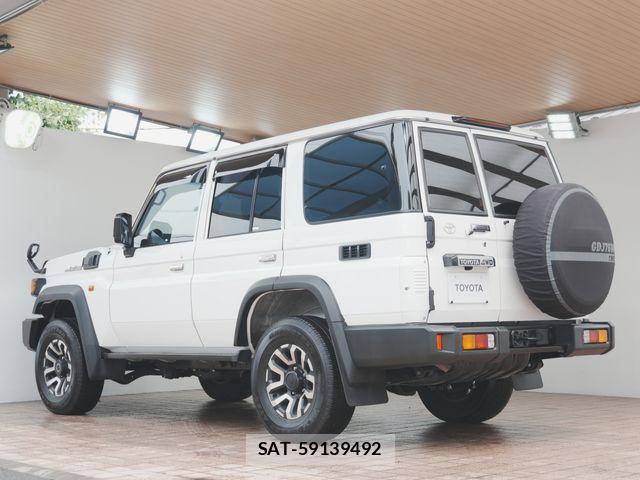 Toyota Land Cruiser 70 2025-05 7724779-23