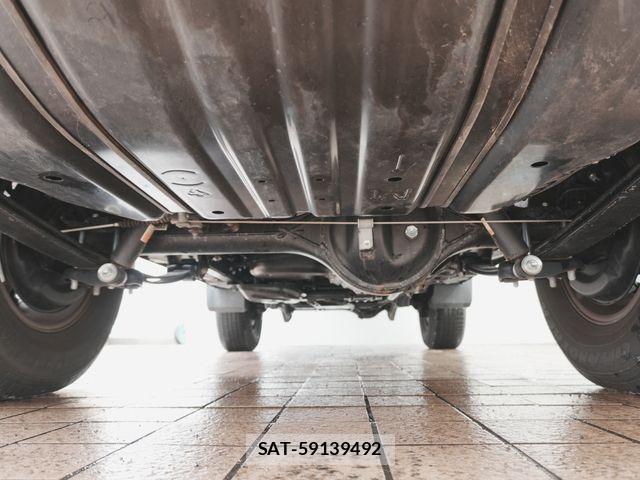 Toyota Land Cruiser 70 2025-05 7724779-28