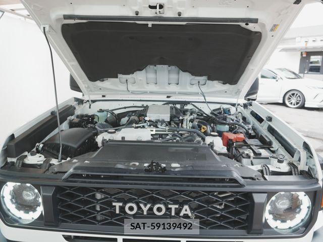 Toyota Land Cruiser 70 2025-05 7724779-29