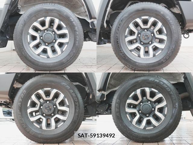 Toyota Land Cruiser 70 2025-05 7724779-5