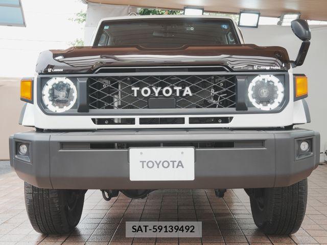 Toyota Land Cruiser 70 2025-05 7724779-8