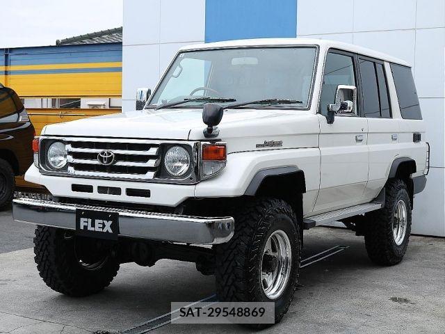 Toyota Land Cruiser 70 2003-01 7724780-3