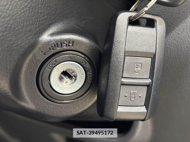 Toyota Land Cruiser 70 2024-05 7786178-8
